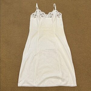 Vintage Wonder Maid Fine Lingerie Slip Dress size 36 Lace Trim Adjustable Straps